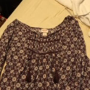 Mossimo shirt